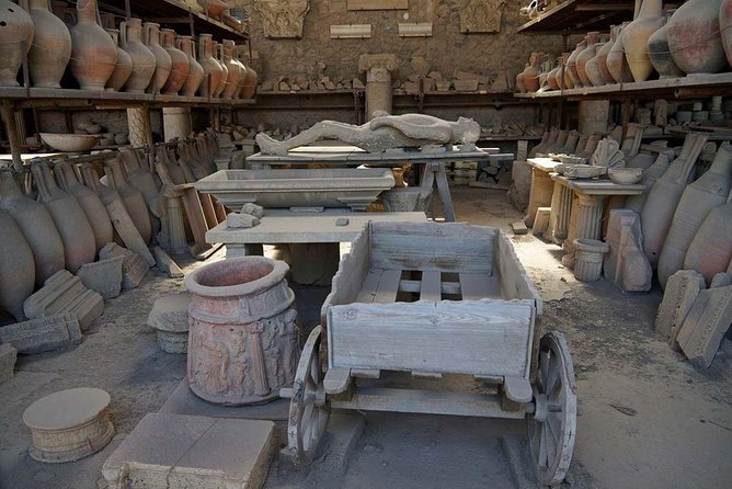 The real life in the old Pompeii tour with Archaelogical Guide All Inclusive - Convenient Pickup and Clear Meeting Procedures in Sorrento