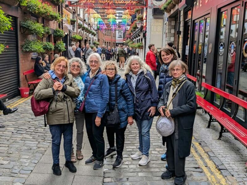 The Real Story of Belfast: walking tour with a local guide - Visiting Religious Landmarks