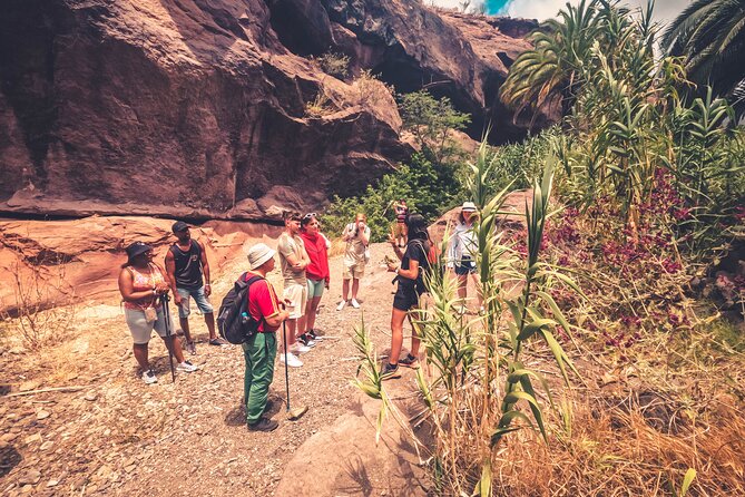 The Red Canyon Tour - Small Group Trip with Local Food Tasting - Logistical Details and Group Experience