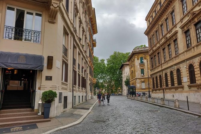 The Roman Jewish Ghetto: A Self-Guided Audio Tour - Tour Starts at the Historic Piazza delle Cinque Scole