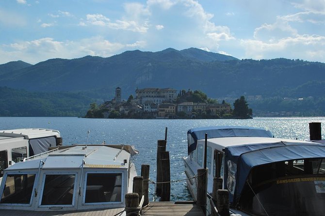 The romantic village of Orta San Giulio with a tour guide - Visiting San Giulio Island: The Jewel of Lake Orta