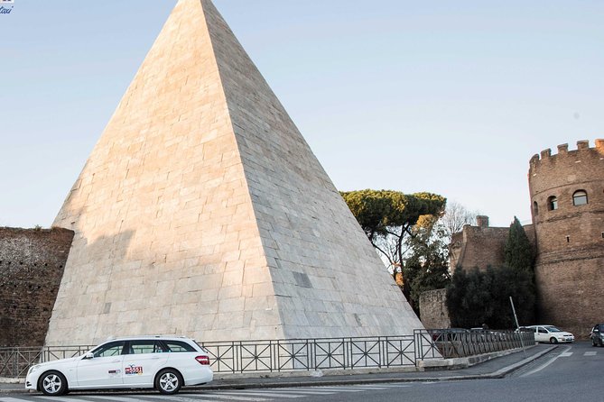 The Rome you don't know - Taxi city tour - How the Tour Operates: Logistics and Comfort