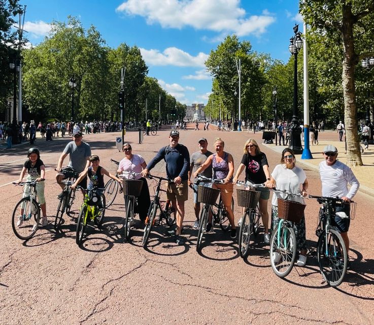 The Royal Express, 2.5 hour tour - Logistics and Group Size