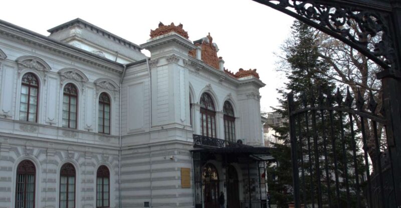 The secret Bucharest - half day walking tour - Dive into Bucharest’s Hidden Secrets with a Private Guide