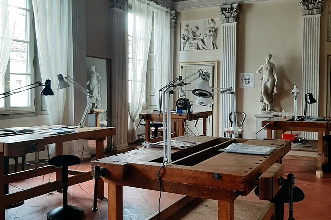 The Secret of Stradivari in Cremona: visit the Violinmaker School - The Art of Violin and Bow Making: Techniques and Materials
