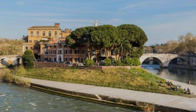 The Shadows of Rome: Between Legends and Spirits - Logistics, Guides, and Overall Experience