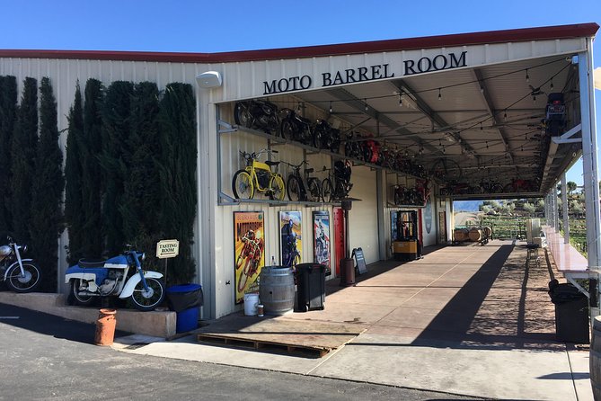 The Shared Temecula Wine Tour from Anaheim - Saturday Lunch at Bel Vino Winery with Live Music