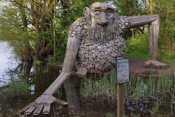 The Six Forgotten Giants Trolls Hunt with Minibus - Meet Teddy Friendly by the Water in Taastrup