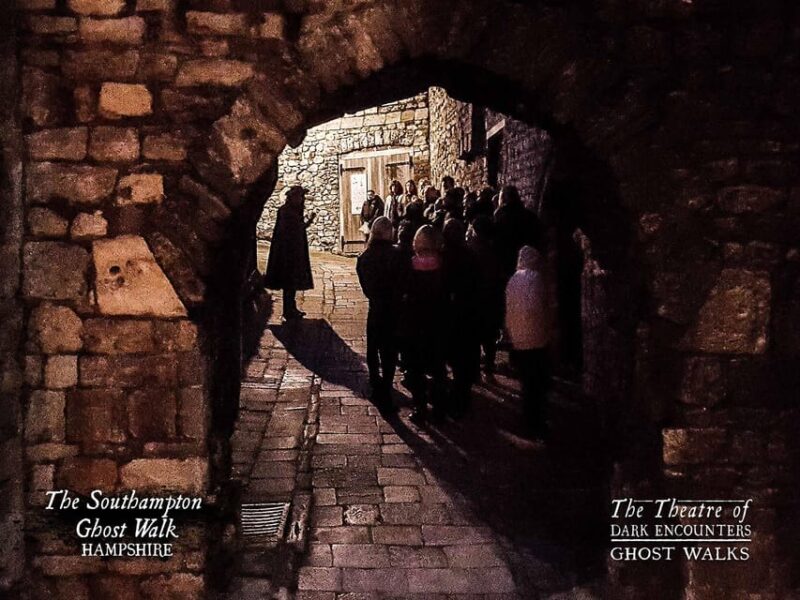 The Southampton Ghost Walk - What Makes the Southampton Ghost Walk Interactive and Entertaining
