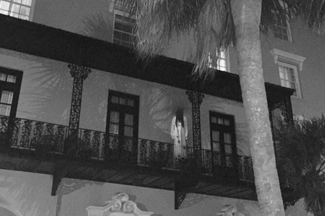 The Spectral Adventure Charleston Ghost Tour - The Guides and Storytelling Style