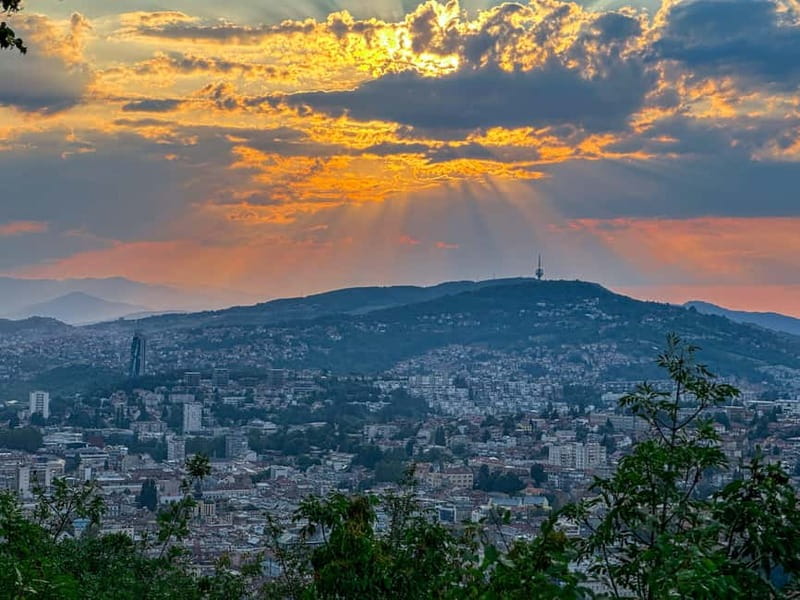 The spirit of the Winter Olympics | Hike along the bobsleigh track - The Scenic Journey from Urban History to Mountain Views
