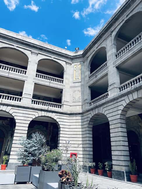 The Steps of Frida: Mexico City - Exploring the House of Leon Trotsky