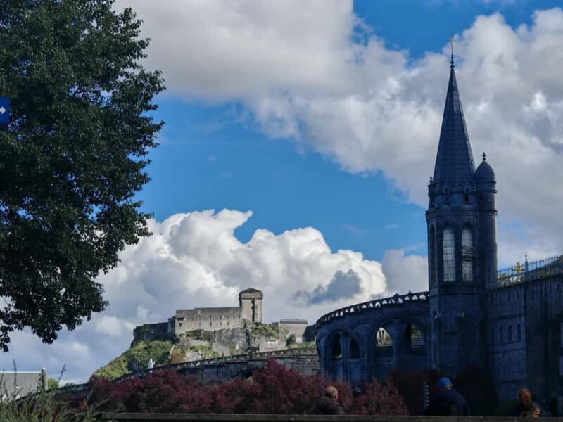 The Story of Lourdes Walking Tour in English - The Guide: Passionate, Knowledgeable, and Fluent in English