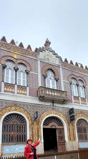 The story of Porto behind its tiles - Practical Details and Group Experience