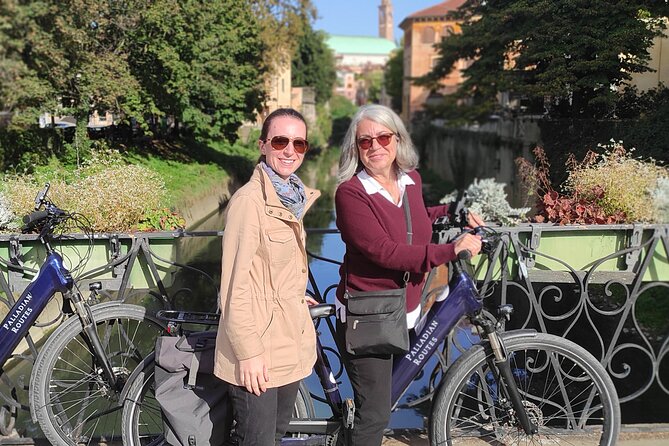 The story of Vicenza: Guided Half-Day E-Bike sightseeing Tour - Villa Valmarana ai Nani and Artistic Legacy