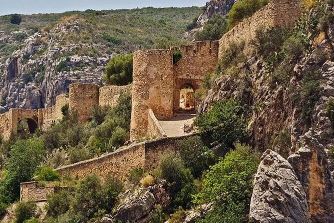 The suspension bridges of Chulilla from Alicante - Practicalities: Group Size, Accessibility, and Weather