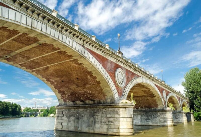 The Three Historic Bridges of Turin: Stories suspended between anecdotes and curiosities - The Tour Starts at Piazza Vittorio Veneto in Front of Caffè Antonelli