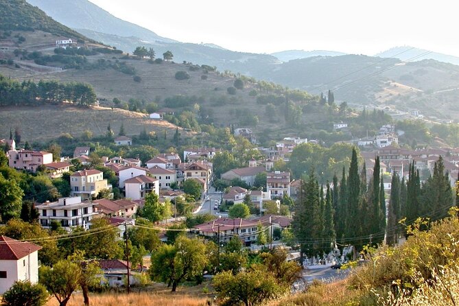 The Top Kalavryta, Rack Railway & Cave of Lakes Private Tour from Athens - Discovering the Kastria Cave of Lakes