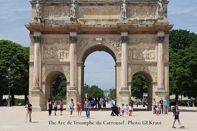 The Tuileries Garden's Classic Sights: A Self-Guided Audio Tour - Passing the Arc de Triomphe and Its Historical Context