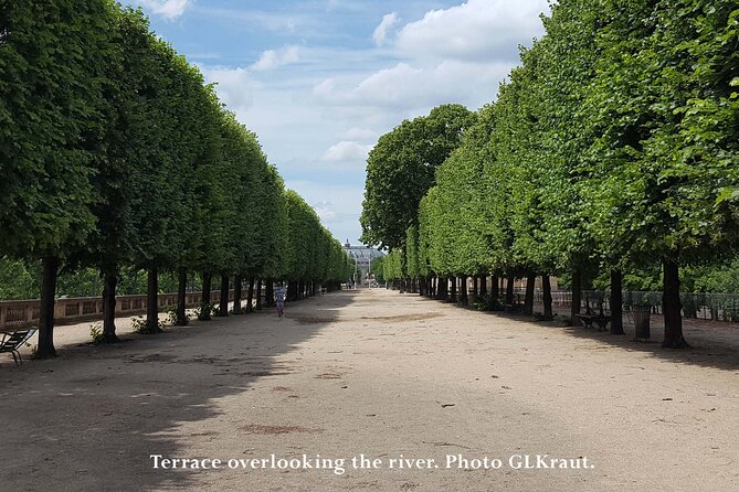 The Tuileries Garden's Classic Sights: A Self-Guided Audio Tour - Visiting the Musée de lOrangerie from the Outside