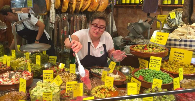 The Typical Catalan Spanish Market Lunch in Barcelona - Participating in Market Tapas Tastings