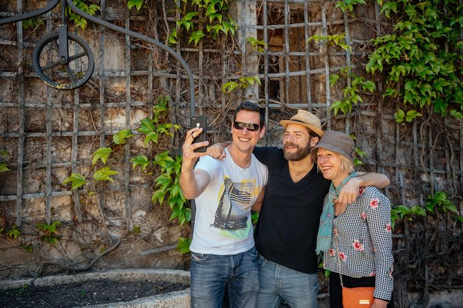 The Ultimate Chantilly Castle Private Day Trip - Inside Chantilly Château: Architecture and Royal Heritage