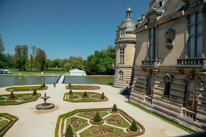 The Ultimate Chantilly Castle Private Day Trip - The Living Museum of the Horse and Chantilly Racecourse