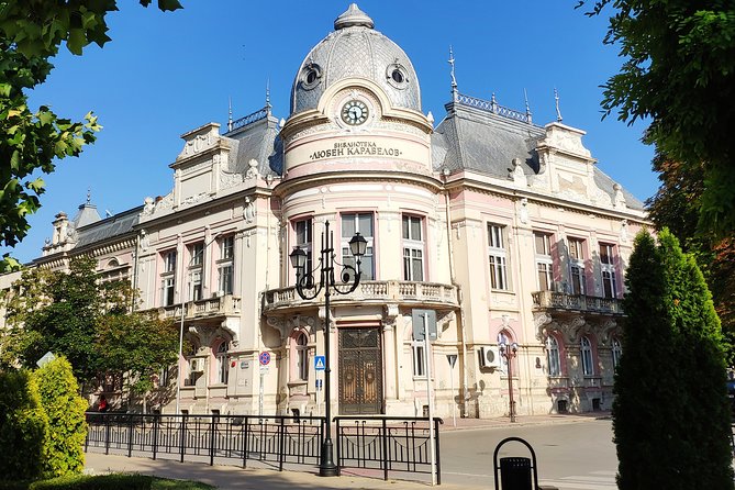 The Ultimate Day Trip to Bulgaria from Bucharest - Touring Tsarevets Fortress: Bulgaria’s Iconic Landmark