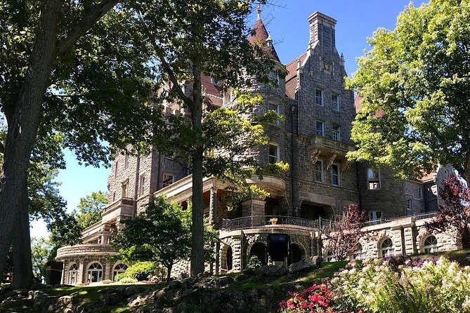 The Ultimate Heart of 1000 Islands Sightseeing Boat Tour - Traversing the Thousand Islands Bridge System
