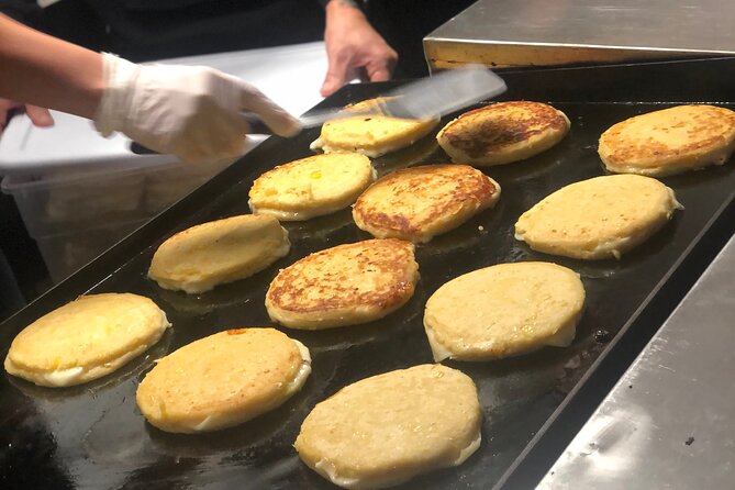 The Ultimate New York City Street Food Tour - Meeting Point, Logistics, and Accessibility