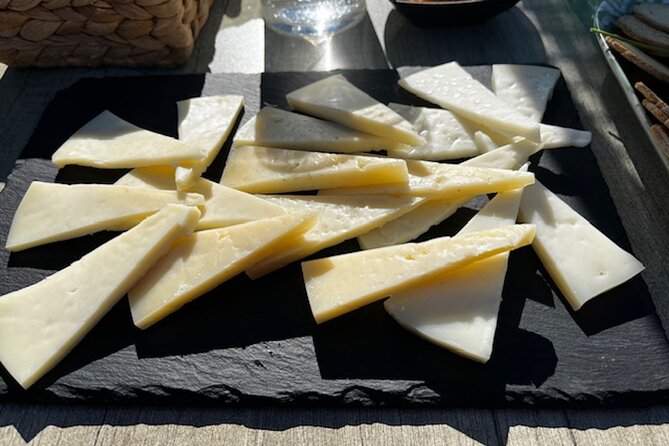 The Ultimate Seville Wine Tour with Food - Calle Mateos Gago: Food, Wine, and Ancient Streets