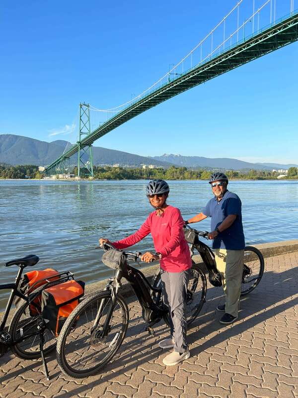 The Ultimate Stanley Park E-Bike Tour - Key Points
