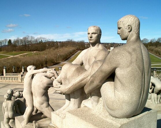 The Ultimate Study of the Human Form at Vigeland's Sculpture Park with a Local - Explore the World’s Best Sculpture Park with a Local Guide in Oslo