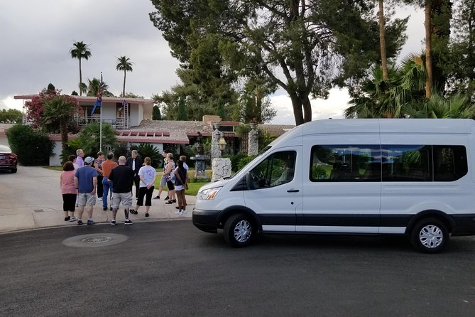 The Vegas Mob Tour - Authentic Mob Costumes and Atmosphere