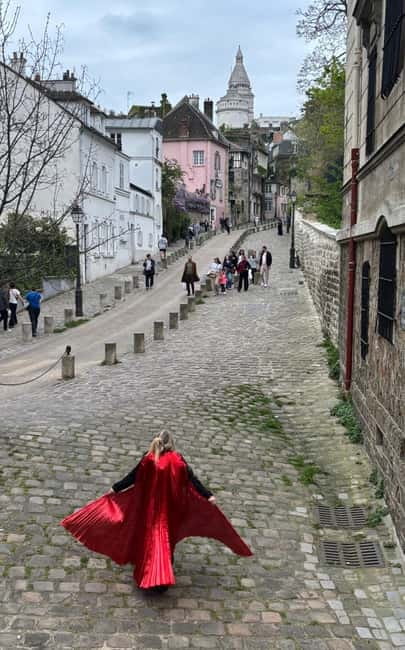 The voice of Montmartre is a must-see in Paris - The Experience of Listening to Opera and French Songs