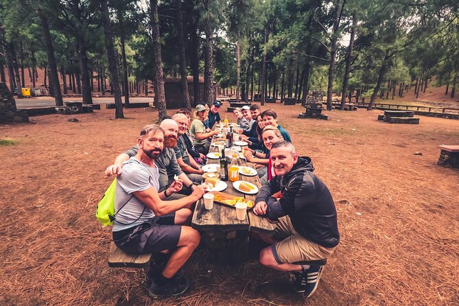 The Volcano Heart Tour: Hiking, Tasting and Sunset Experience - Pico de Las Nieves: The Highest Point and Sunset Viewing Spot