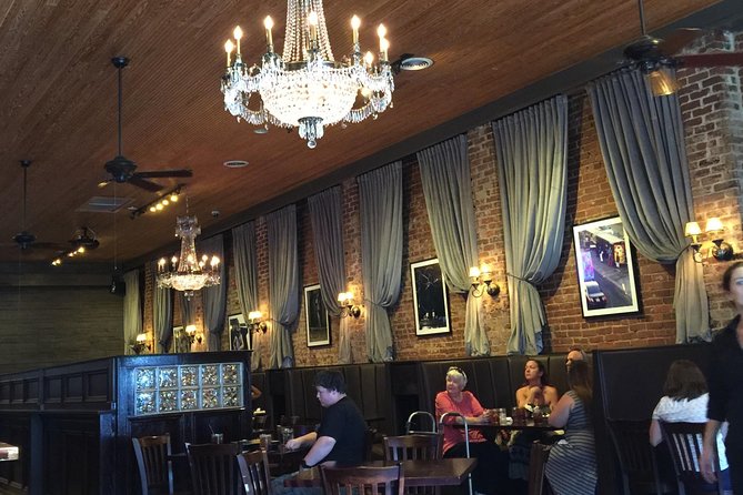 The Walking Dead: Private Film Locations Tour of Senoia - Starting Point and Transportation Convenience