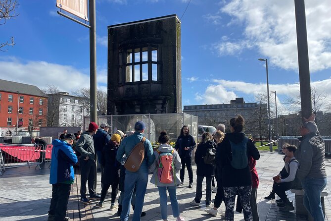 The Welcome to Galway Walking Tour - Starting Point: Eyre Square, Galway’s Heart