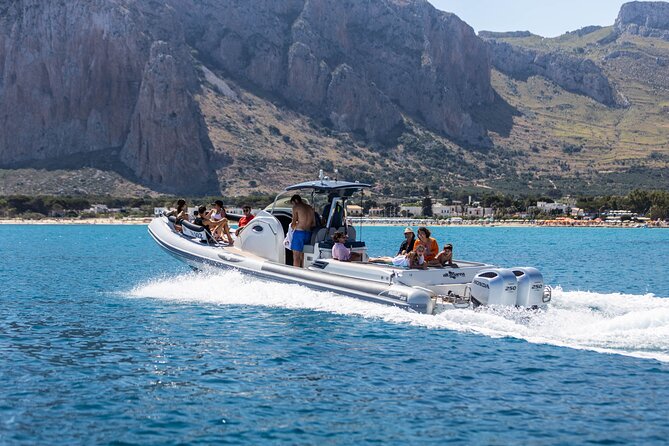 The White Lotus Private Boat Tour Taormina and Giardini Naoxos - Starting Point and Duration of the Private Boat Tour