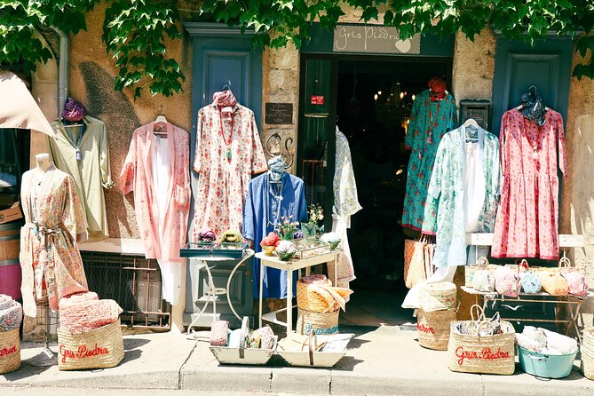 The wines of the Luberon, the Château de Lourmarin & Bastide du Laval olive oil - Key Points