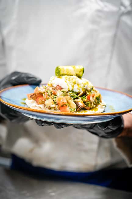 Theo Boat/Paris : Lunch Cruise on the Seine with rooftop - The Théo Boat: A Stylish Setting for a Sunday Lunch