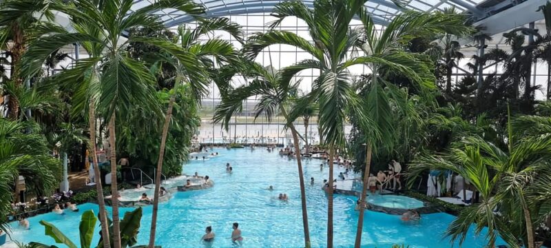 Therme:Spa Day at the biggest oasis of RelaxationBucharest - Accessibility and Flexibility in Booking