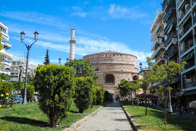 Thessaloniki Bike Tour, the best way to explore the city - Cultures and Cafés at the Greek Agora and Roman Forum