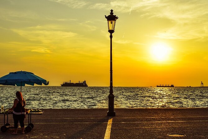 Thessaloniki by Night - Thessaloniki by Night: A Private Evening Adventure