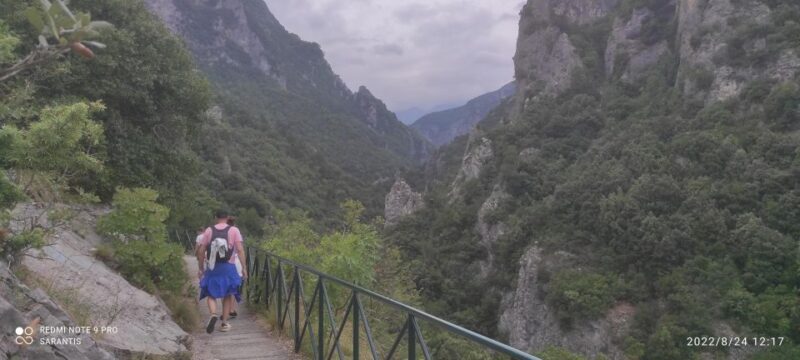 Thessaloniki: Private Olympus, Gorge, Old Panteleimonas - Explore the Historic Castle of Platamonas and Old Panteleimonas