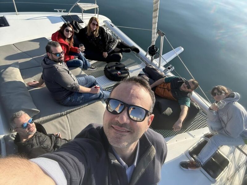 Thessaloniki: Sailing tour in Thermaikos gulf - Sunset Sailing and Colorful Skies