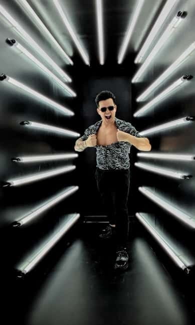 Thessaloniki:Selfie Museum, a 60-minute immersive experience - Accessibility and Visitor Tips