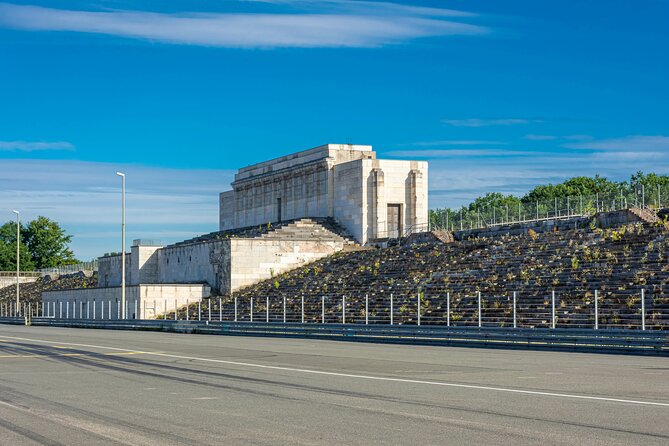 Third Reich, Nazi Propaganda, Nuremberg Trials Private Tour - Visiting St. Sebald and Frauenkirche Churches