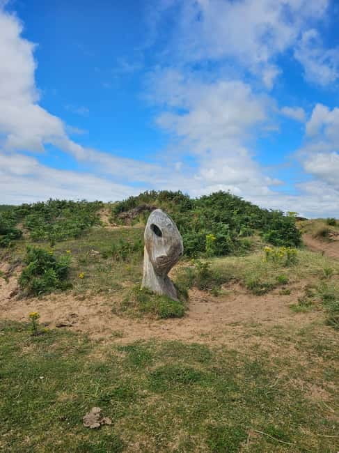 Three cliffs bay circular walk - Gower Peninsula - The Location and Duration of the Walk