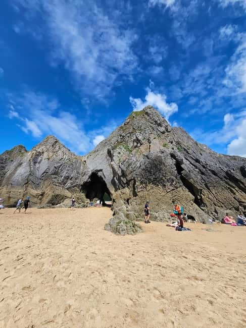 Three cliffs bay circular walk - Gower Peninsula - The Guided Experience and Tour Format